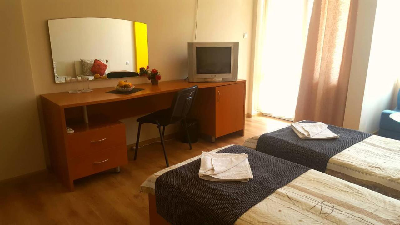Family Hotel Solar Central Sunny Beach Exterior photo